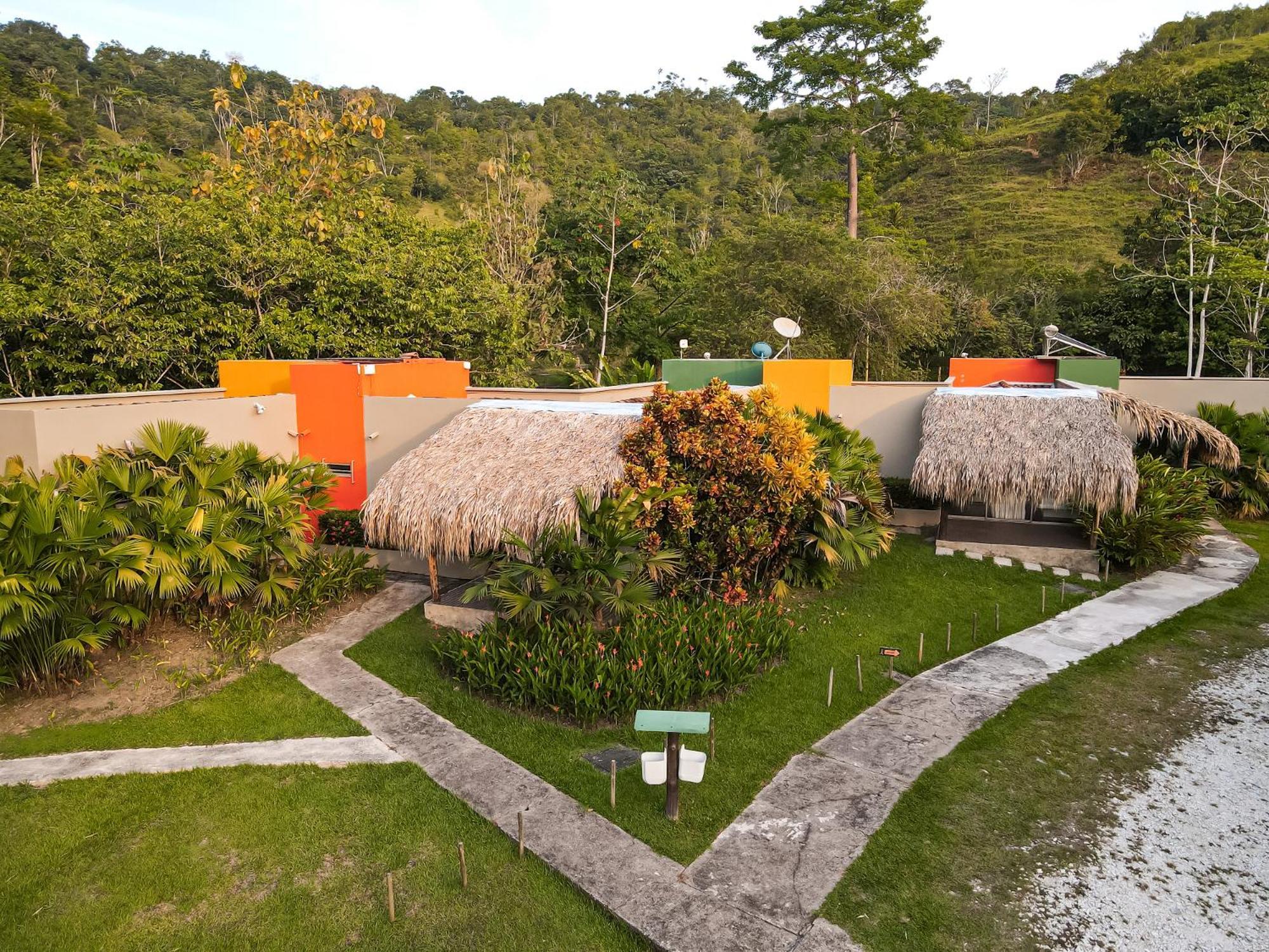 Los Colores Ecoparque Doradal Eksteriør bilde